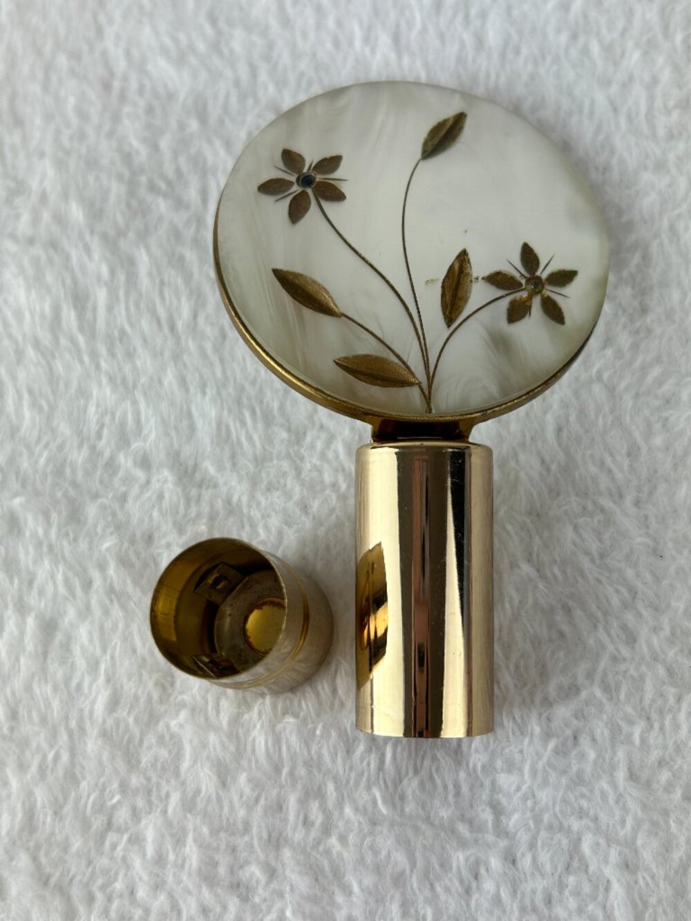 Vintage Floral Mother of Pearl Round Mirror Lipstick Holder